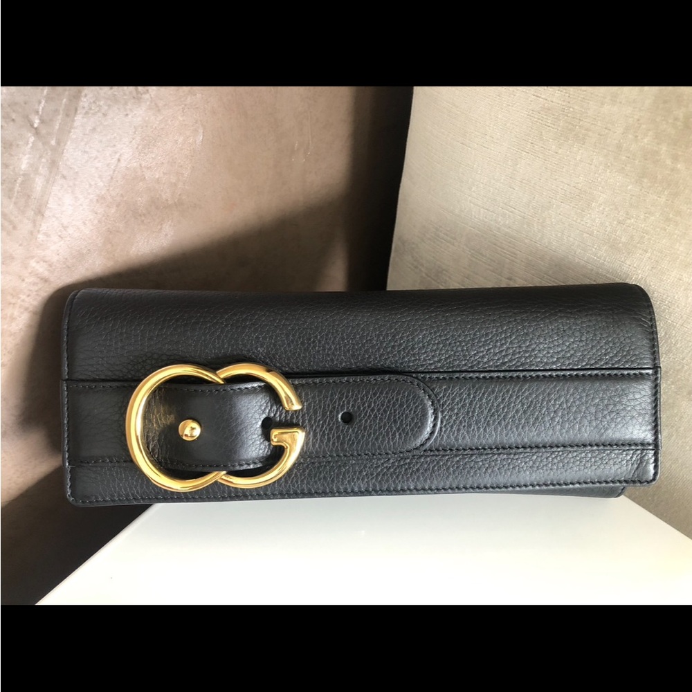 Gucci Black Leather Clutch with Gold Accent - Picture 4 of 9